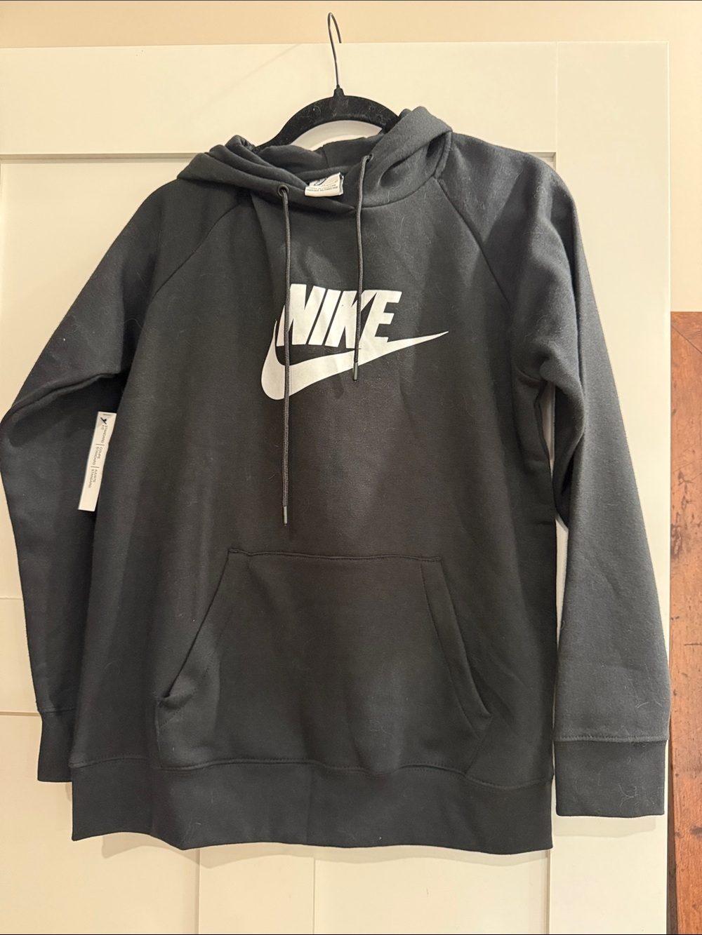 Nike NWT Men’s Black Crewneck Hoodie with White Swoosh Logo